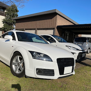 TT クーペ 2.0TFSI