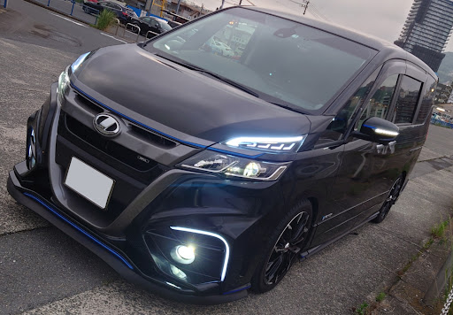 セレナ Hc27の極光工房 仕様変更 Led スイッチ取付 アイラインledに関するカスタム メンテナンスの投稿画像 車のカスタム情報はcartune