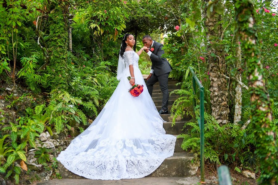 Fotografo di matrimoni Jason Barnett (tusonphotography). Foto del 26 febbraio 2018