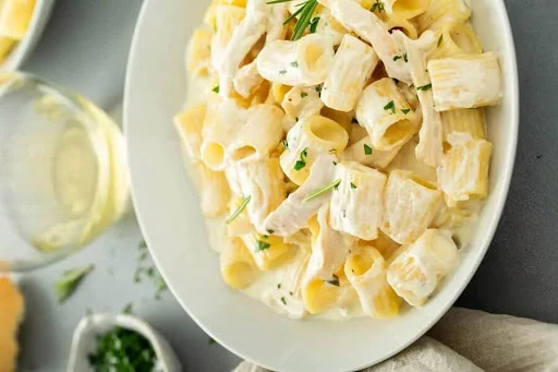 White Sauce Pasta