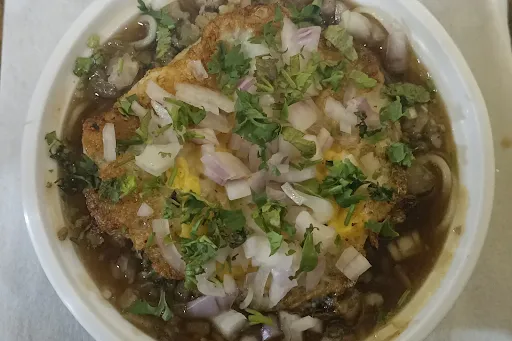 Egg Chicken Thukpa