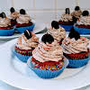 Thumbnail For Oreo Cream Cheese Red Velvet Cupcakes