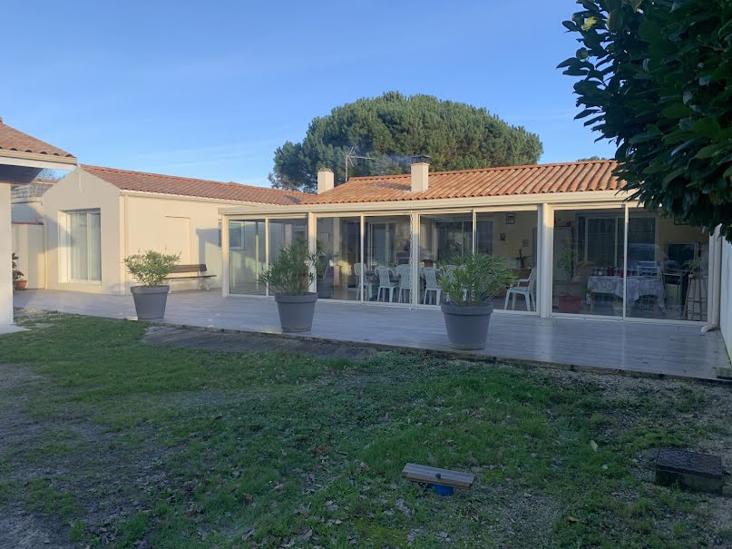 Vente maison 4 pièces 137 m² à Saint-Palais-sur-Mer (17420), 553 000 €