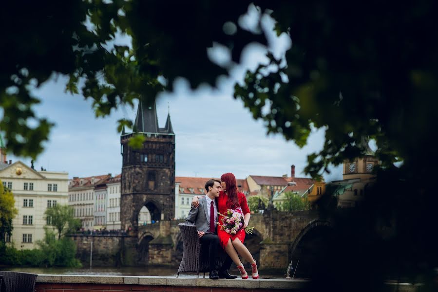 Wedding photographer Konstantin Zhdanov (crutch1973). Photo of 15 May 2019