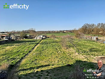 terrain à Balbigny (42)