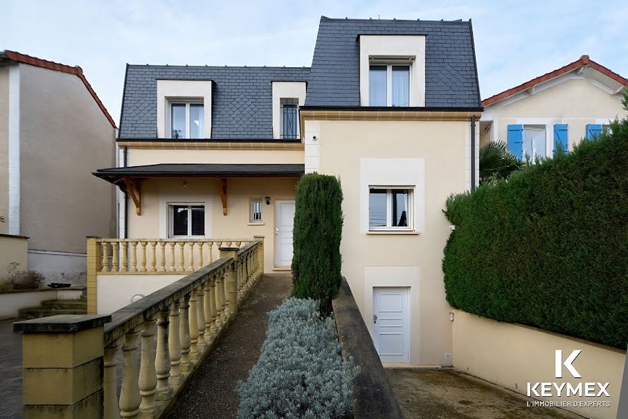 Vente maison 8 pièces 136.34 m² à Franconville (95130), 569 525 €