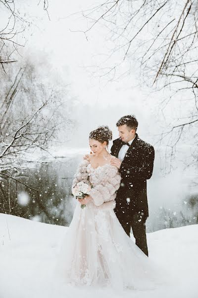 Fotografo di matrimoni Evgeniy Karimov (p4photo). Foto del 4 marzo 2019