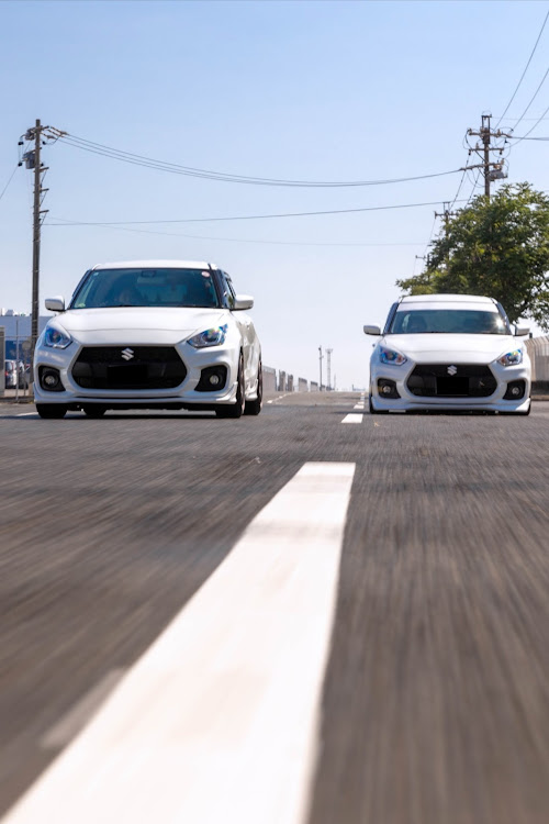 スイフトスポーツのスイフトスポーツ・ローリングショット撮影・トリトン・オールジャンル・9月も終わりますねに関するカスタム事例の投稿画像5枚目
