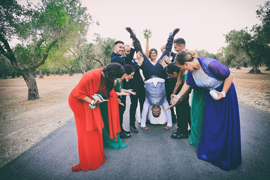 Fotografo di matrimoni Alessandro Spagnolo (fotospagnolonovo). Foto del 7 agosto 2017