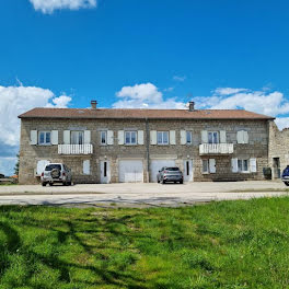 maison à Saint-Victor-Malescours (43)