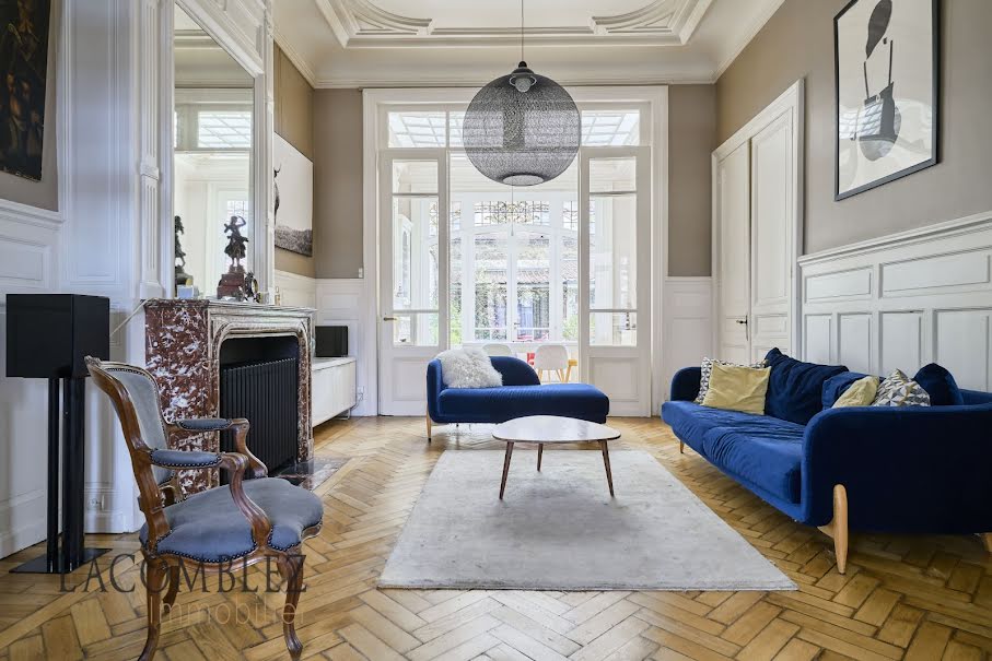 Vente maison 10 pièces 350 m² à Lille (59000), 1 280 000 €