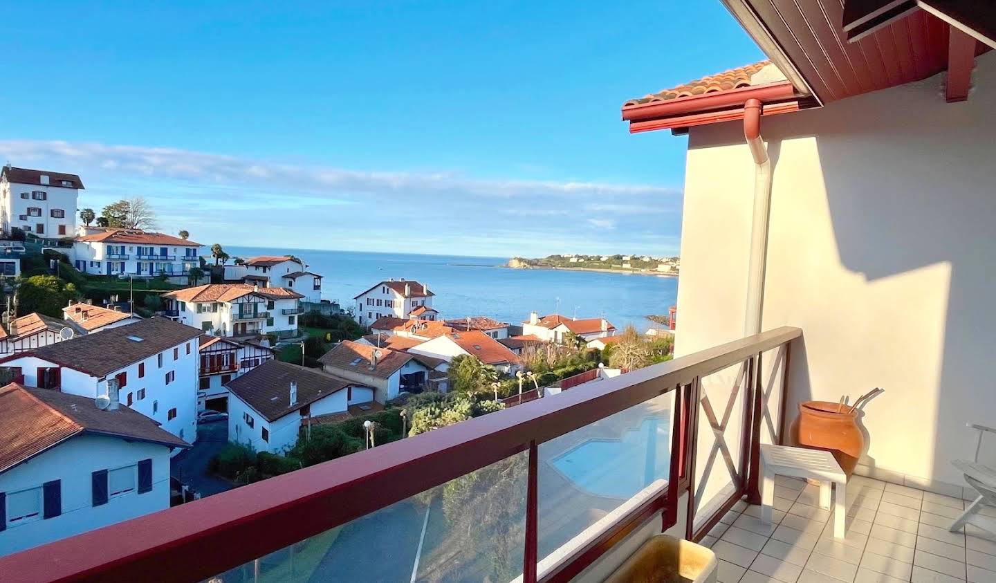 Apartment with terrace Ciboure