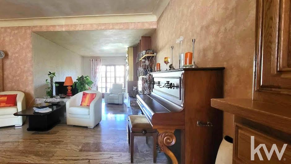 Vente viager 6 pièces 173 m² à Cabestany (66330), 218 000 €