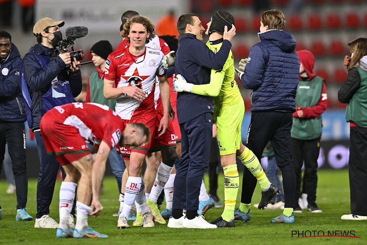 Timmy Simons et Zulte soulagés : "C'est un pas dans la bonne direction"