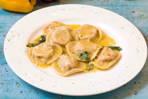 Tortellini With Minced Chicken