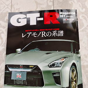 NISSAN GT-R