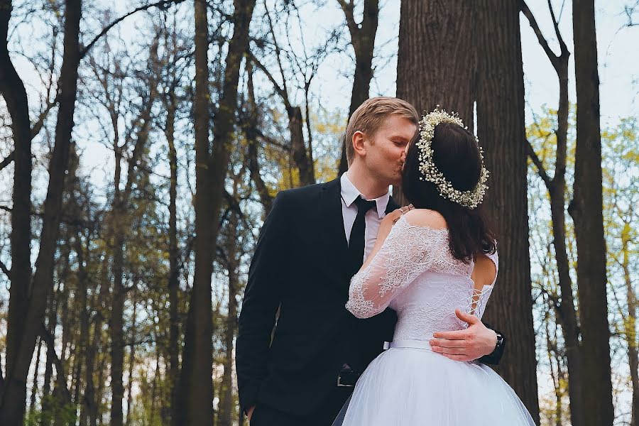 Fotograful de nuntă Elizaveta Gri (elizavetagri). Fotografia din 27 mai 2016