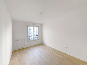 appartement à Suresnes (92)