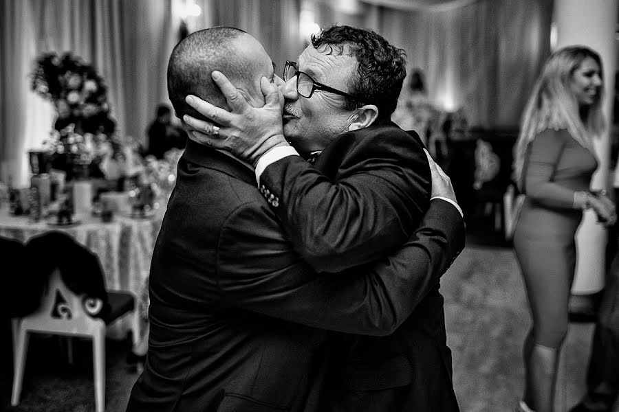 婚礼摄影师Vali Matei（matei）。2016 6月10日的照片