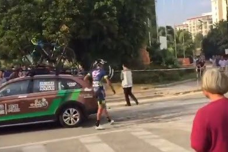 ? 'Met alle Chinezen, maar...' zei Chinese profrenner en hij viel Zwitserse delegatie aan