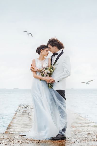 Wedding photographer Galina Dobrydina (dodrydina). Photo of 6 April 2019