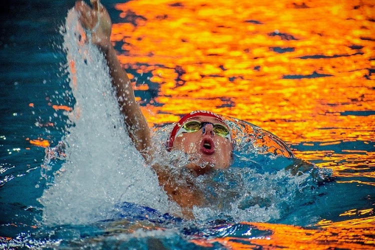 Pieter Coetzé swims in the backstroke in the Grand Prix at Kings Park Swimming Pool in Durban on March 5 2023.