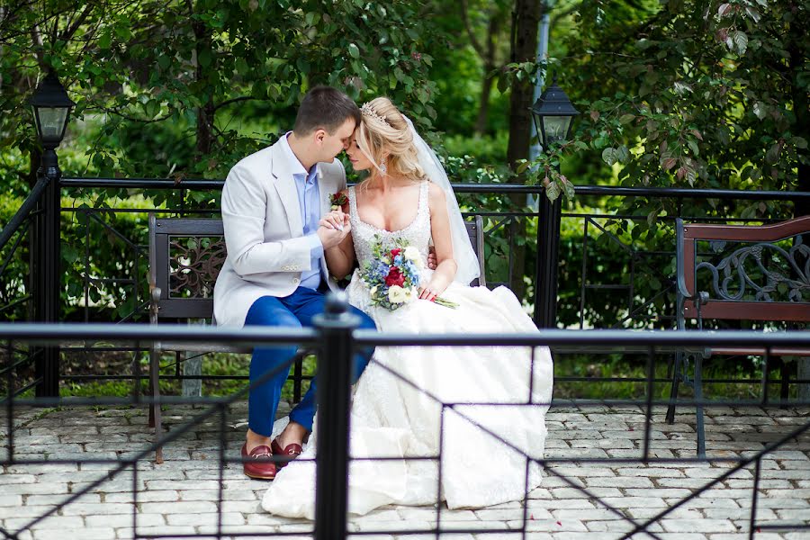 Fotógrafo de bodas Dmitriy Eliseev (ntdima). Foto del 9 de julio 2017