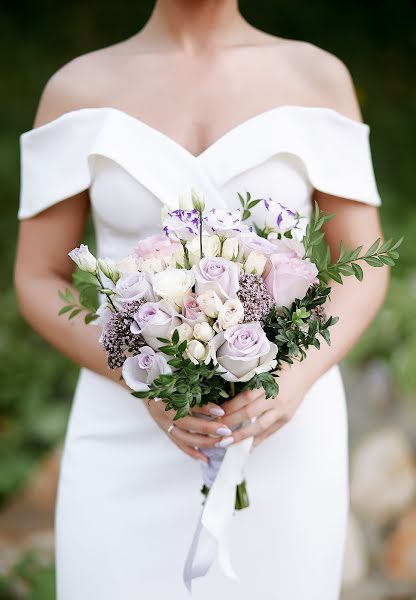 Fotógrafo de casamento Yuliya Burdakova (juliburdakova). Foto de 11 de agosto 2020