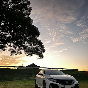 シビック FK7