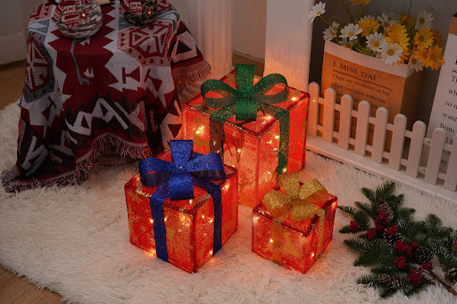Title 6, Remote Control Christmas Gift Box Lights Three ...