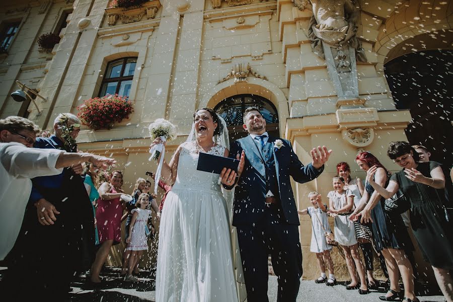 Fotografo di matrimoni Adrienn Fekete-Pálfi (audrey). Foto del 27 ottobre 2019