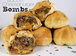 Bacon Cheeseburger Bombs! was pinched from <a href="http://www.spendwithpennies.com/bacon-cheeseburger-bombs/" target="_blank">www.spendwithpennies.com.</a>