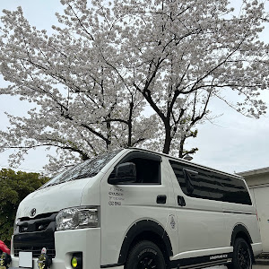 ハイエースバン GDH206V