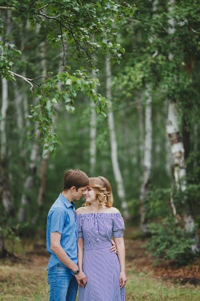 Wedding photographer Sergey Bumagin (sergeybumagin). Photo of 25 July 2017