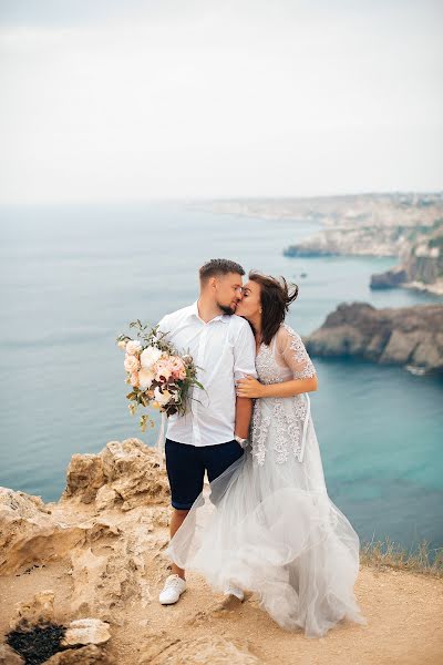 Wedding photographer Sveta Sukhoverkhova (svetasu). Photo of 1 February 2019