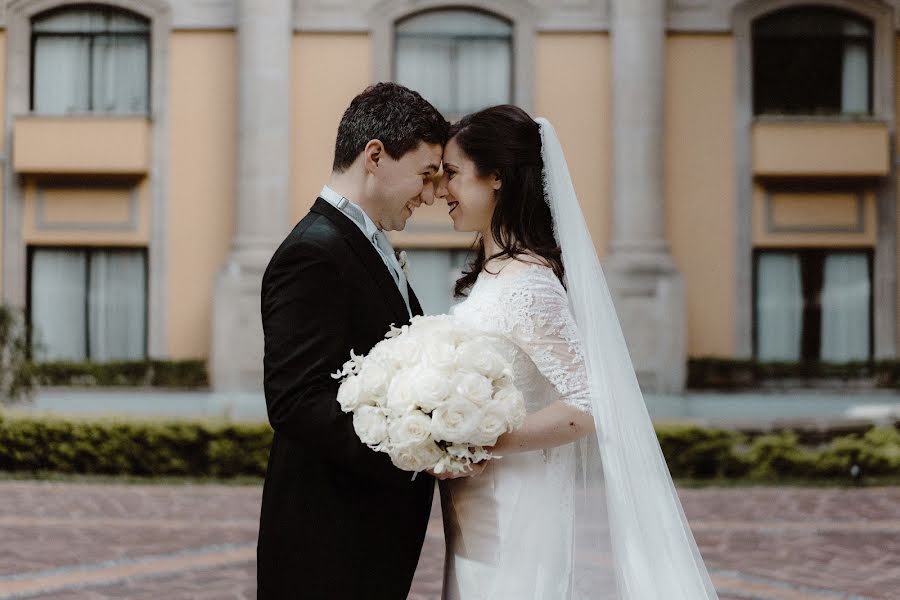 婚禮攝影師Barbara Perez Palacios（atelierf48）。2019 11月25日的照片
