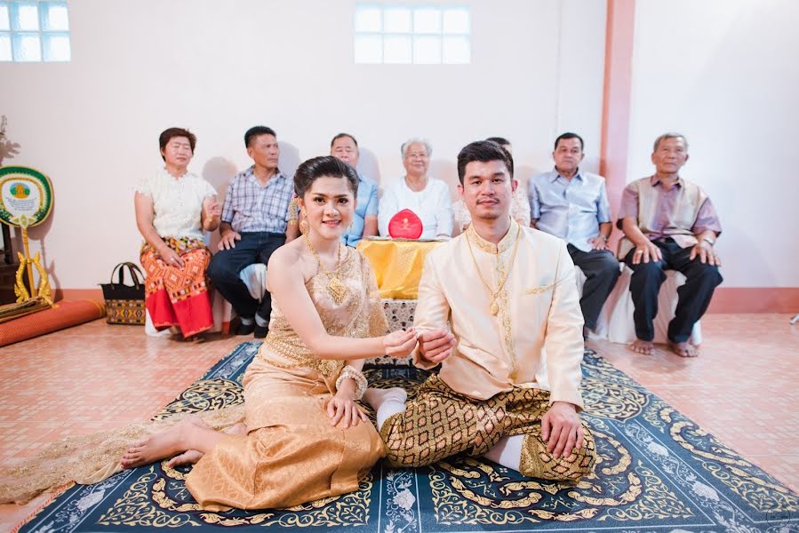 Wedding photographer Prapol Konjen (tumsuphanphoto). Photo of 8 September 2020