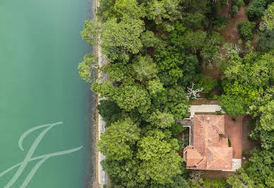 Villa avec piscine et terrasse 10