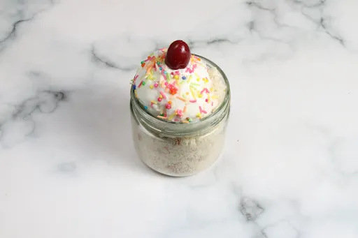 Vanilla Ice Cream Jar Cake