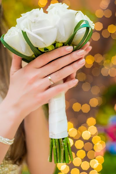 Fotógrafo de casamento Galina Plevako (gala-gala). Foto de 12 de maio 2016