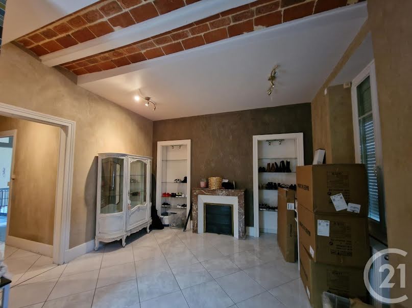 Location  maison 6 pièces 185.65 m² à Nevers (58000), 1 112 €