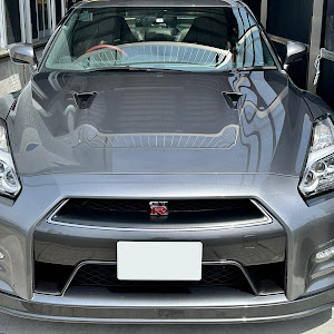 NISSAN GT-R R35