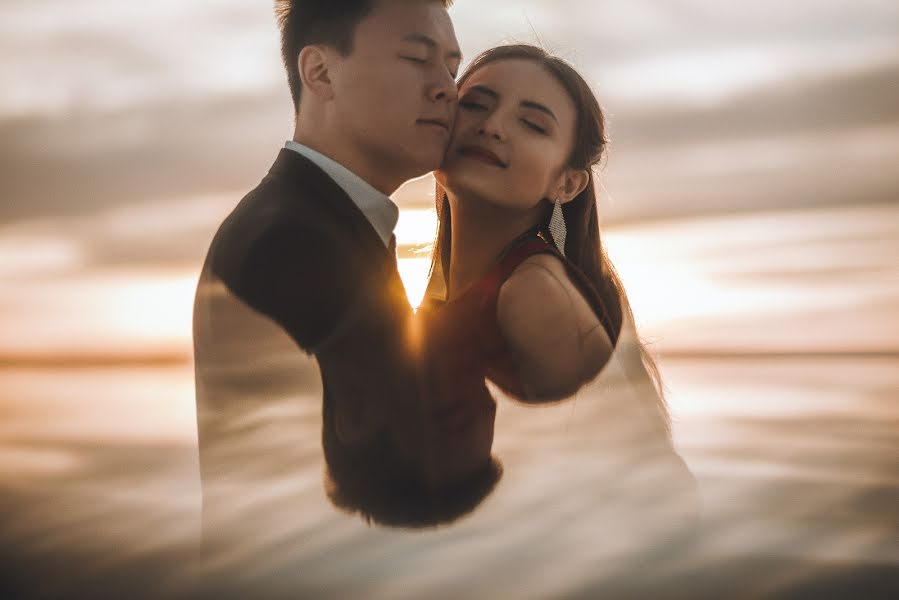 Wedding photographer Valery Garnica (focusmilebodas2). Photo of 29 November 2019