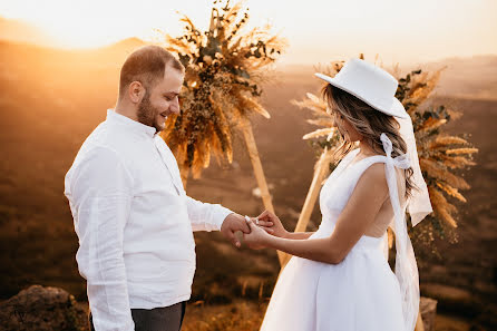 Fotógrafo de casamento Mger Sargsyan (mhersargsyan). Foto de 12 de outubro 2023