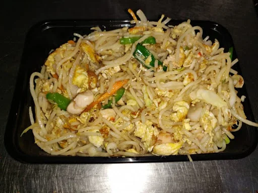 Chicken Hakka Noodles