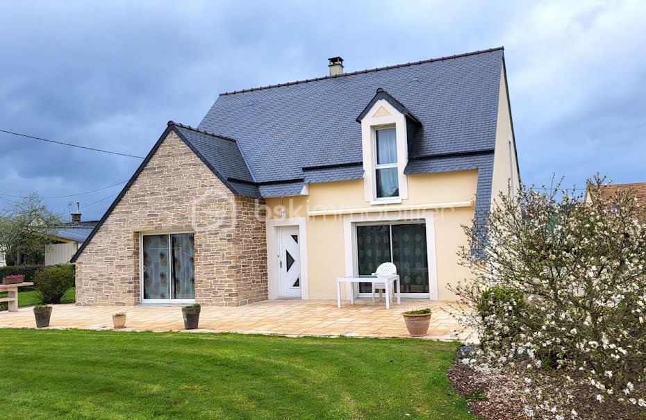 Vente maison 6 pièces 153 m² à Landelles-et-Coupigny (14380), 262 500 €