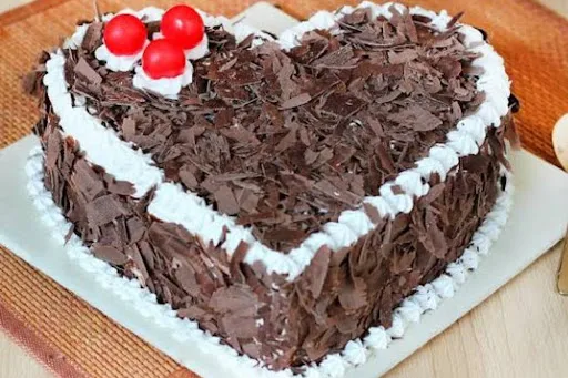 Black Forest Heart Shape Church Cake 500 Gram