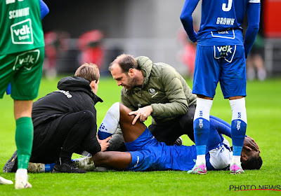 🎥 Iedereen dacht aan rood tijdens KAA Gent-Antwerp, VAR komt meteen met zeer duidelijke uitleg