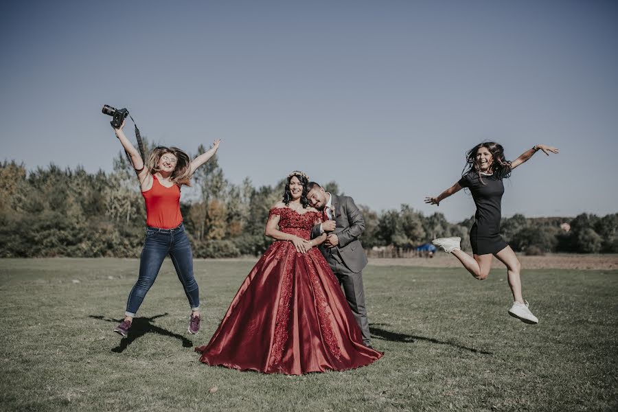 Fotógrafo de casamento Ümit Karagöz (umtkrgz). Foto de 25 de outubro 2019