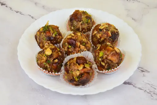 Dry Fruit Laddu